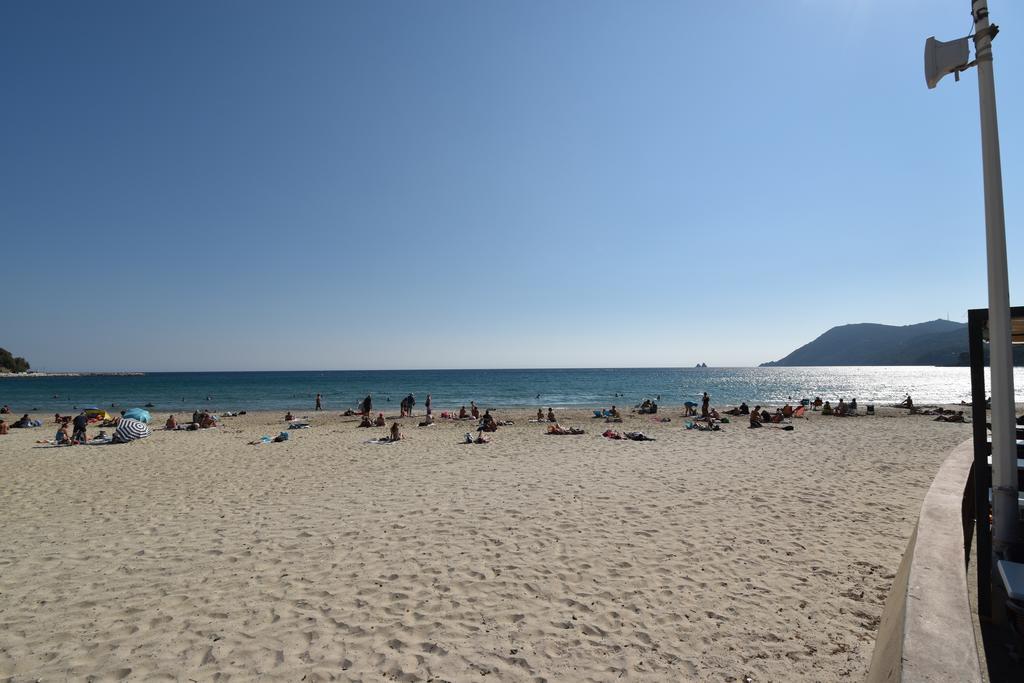 Le Provence Plage Ла-Сейн-сюр-Мер Экстерьер фото